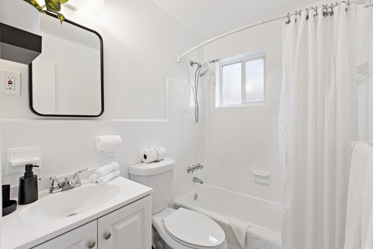 Lovely Rental Unit With Free Parking On Premises Fort Lauderdale Ngoại thất bức ảnh